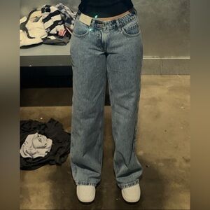 Low Rise Baggy Hollister light washed jeans